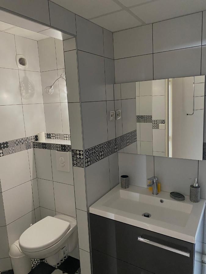Appartement 5Min To Disneyland, Parking Prive Мани льо Онгр Екстериор снимка